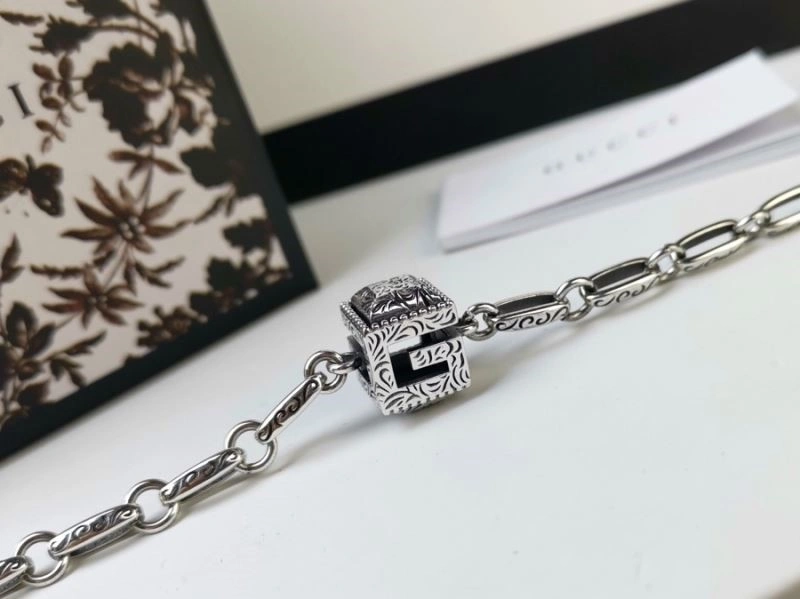 SoftTouch Gucci Necklaces 243691