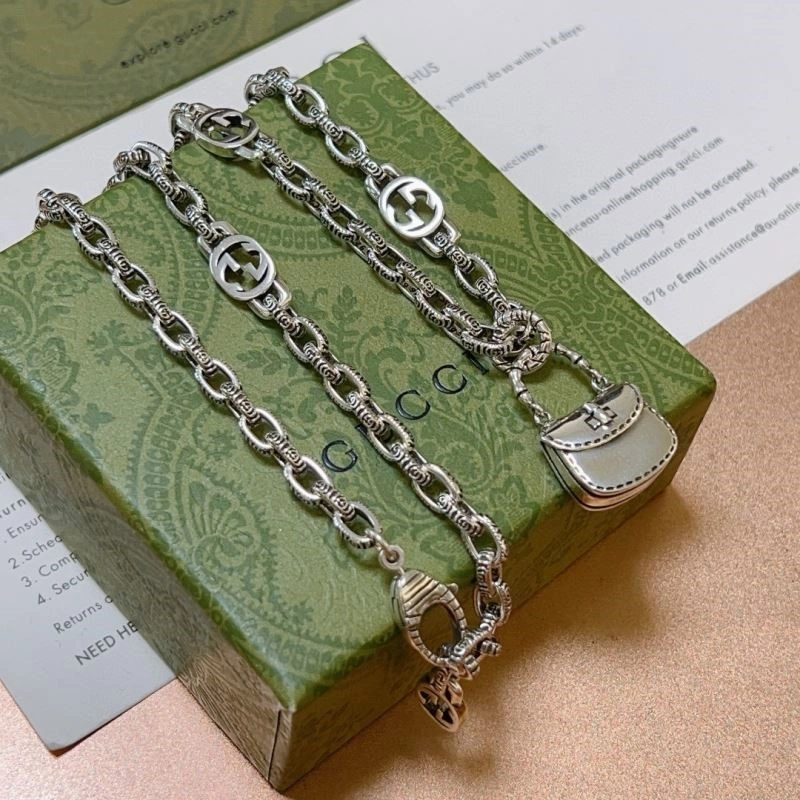 Gucci Necklaces Compact 243705