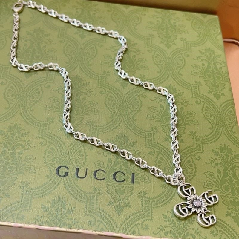 Gucci Necklaces Trendy 243706