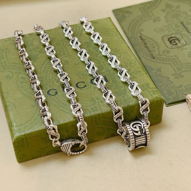 Gucci Necklaces Practical 243690