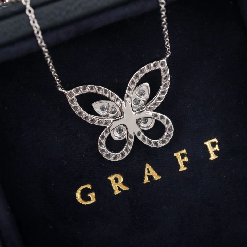 Compact Gucci Necklaces 243701