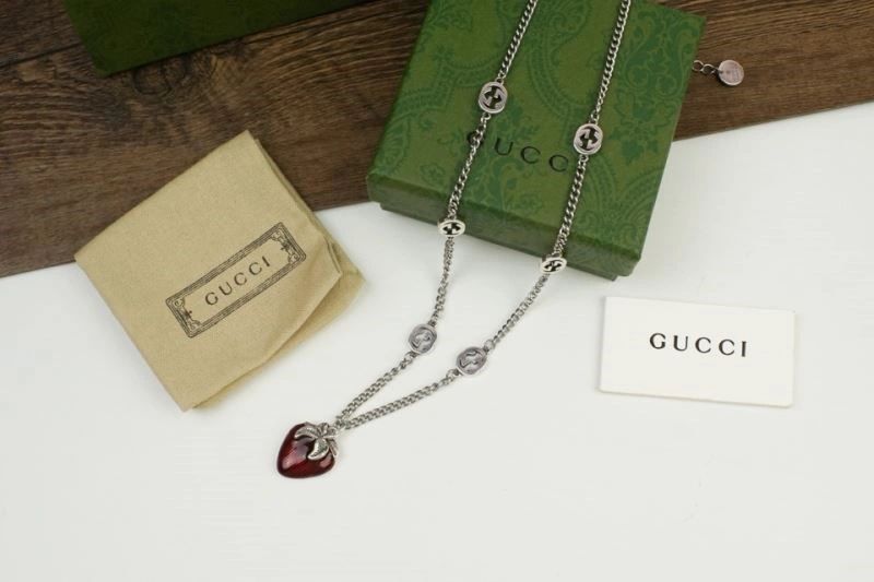 Attractive Gucci Necklaces 243678