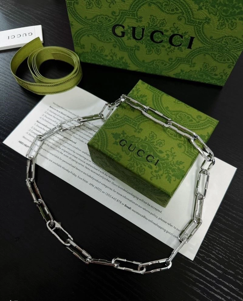 Sporty Gucci Necklaces 243652