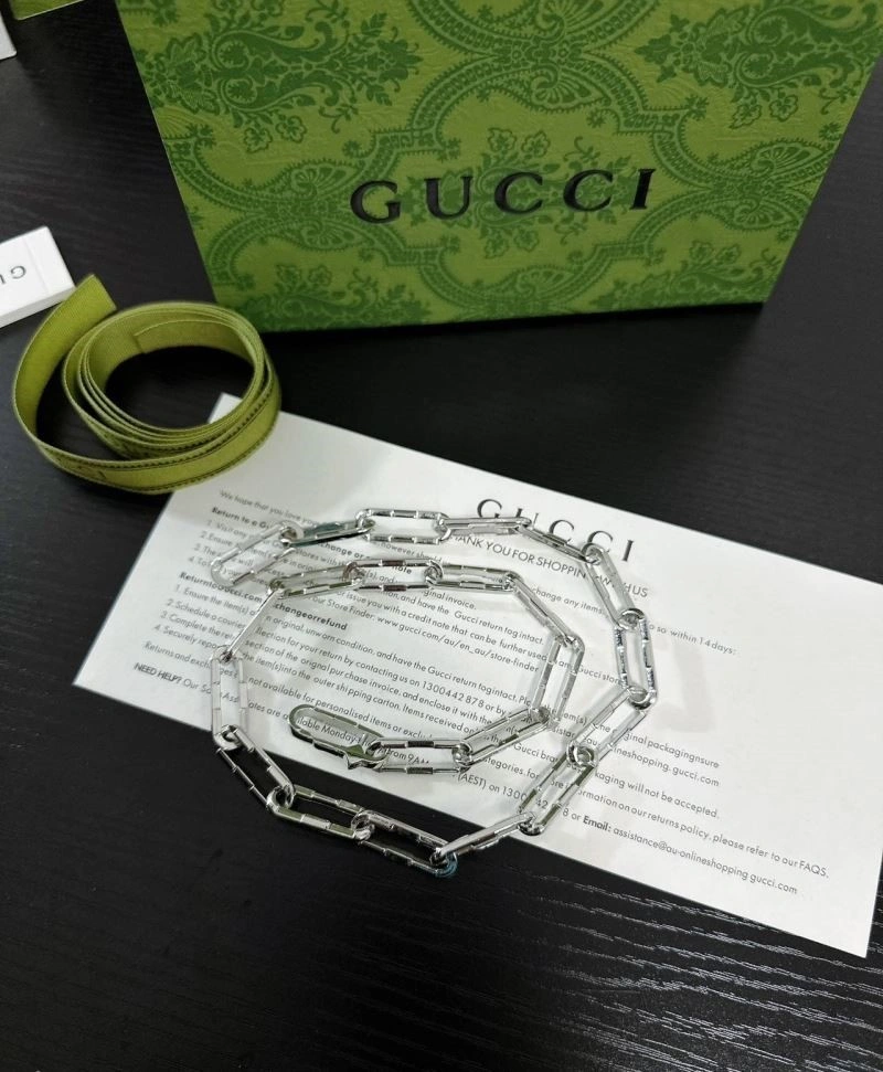 Sporty Gucci Necklaces 243652