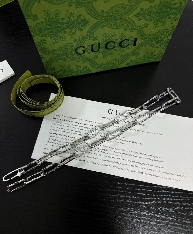 Sporty Gucci Necklaces 243652