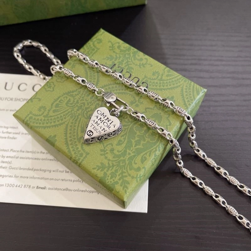 Gucci Necklaces Classic 243671
