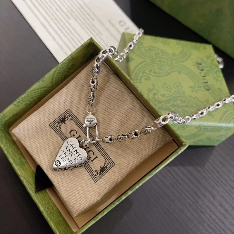 Gucci Necklaces Classic 243671