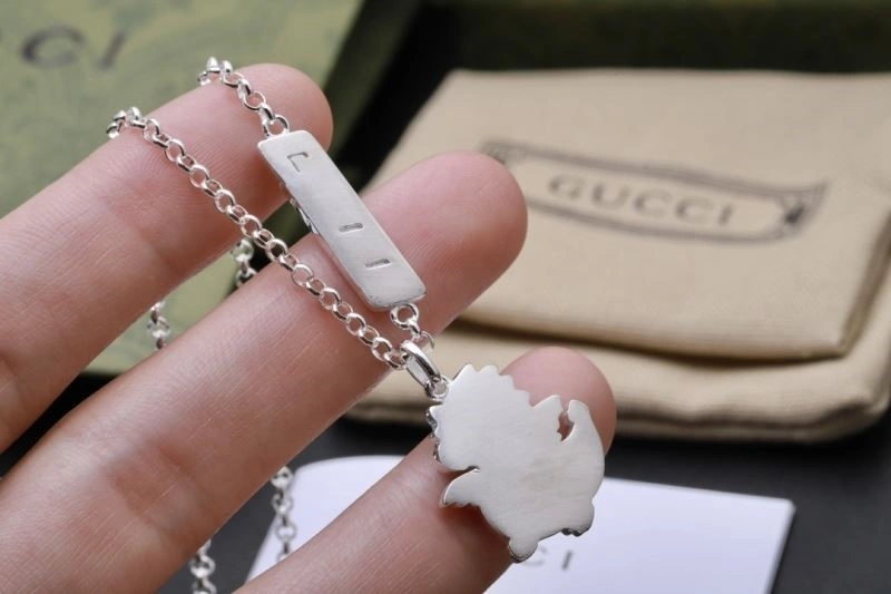 SunProtective Gucci Necklaces 243651