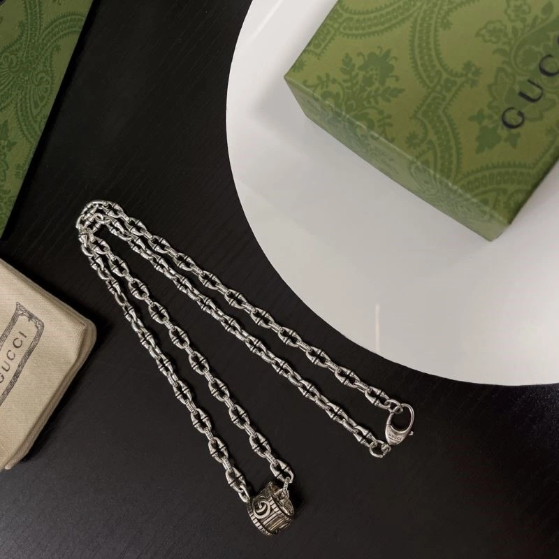 Gucci Necklaces DailyWear 243644
