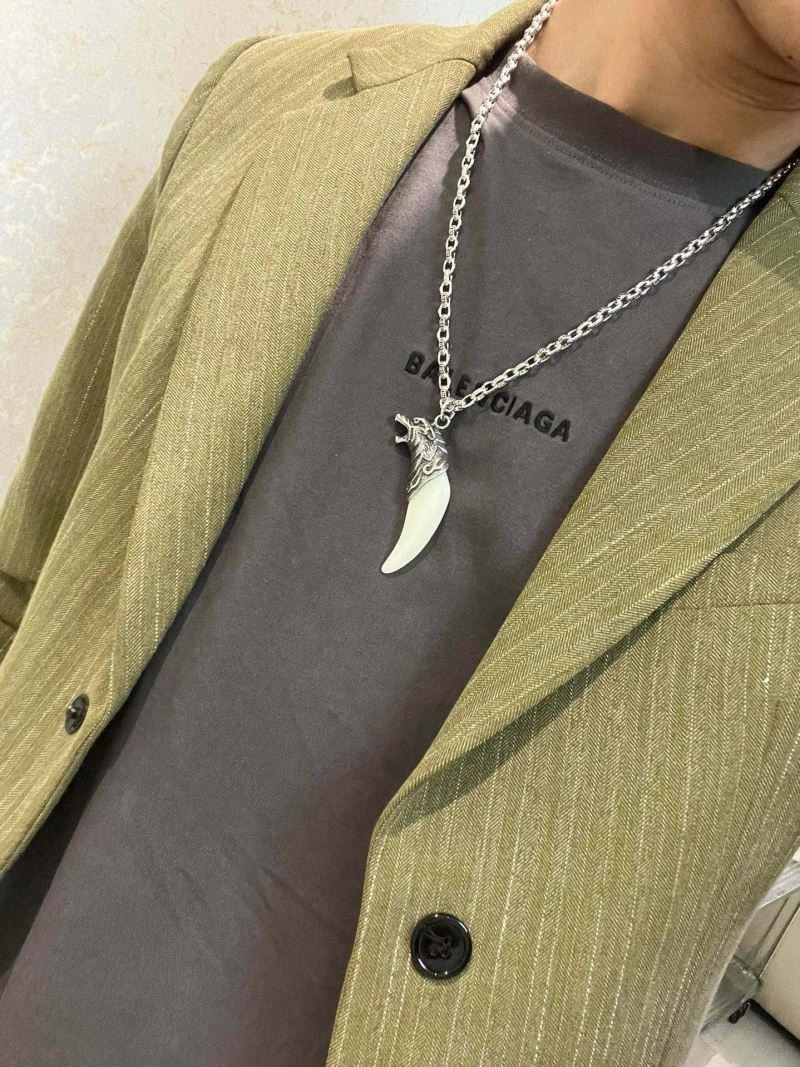 Vibrant Gucci Necklaces 243660