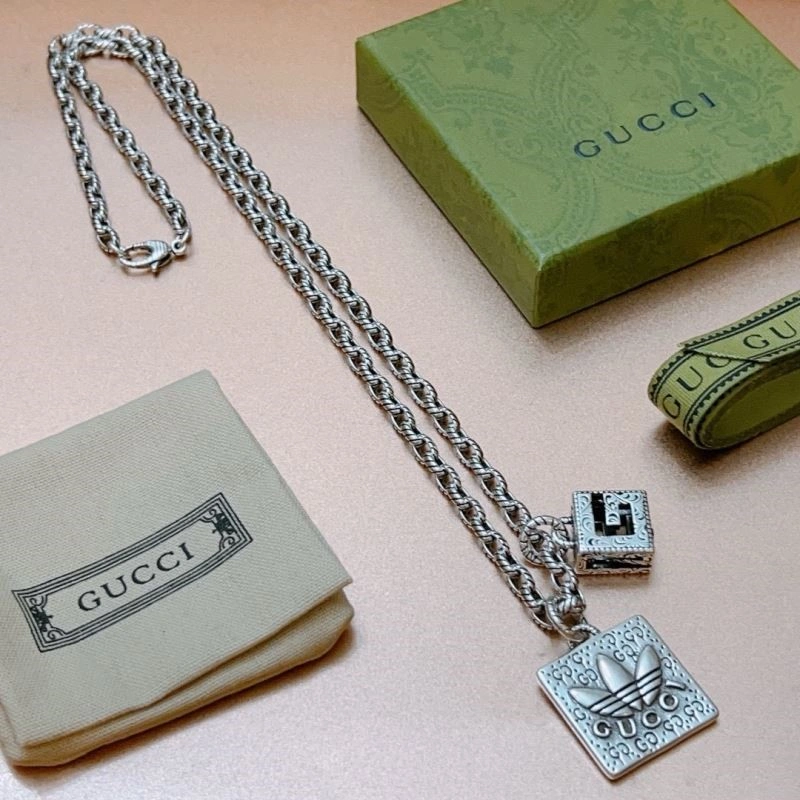 Lightweight Gucci Necklaces 243669