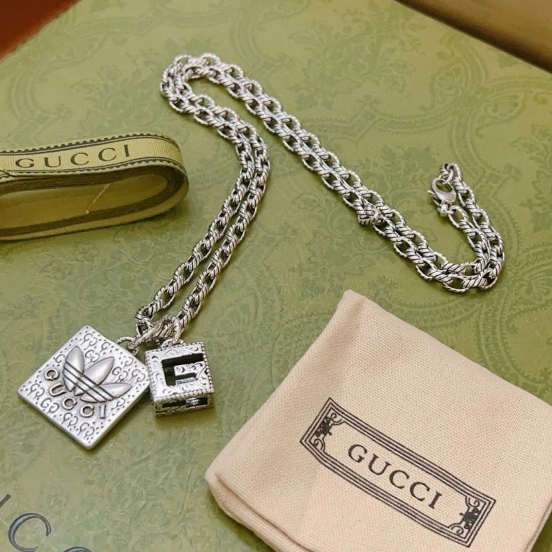 Lightweight Gucci Necklaces 243669