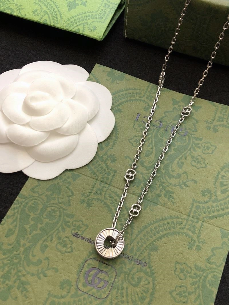 Stylish Gucci Necklaces 243646