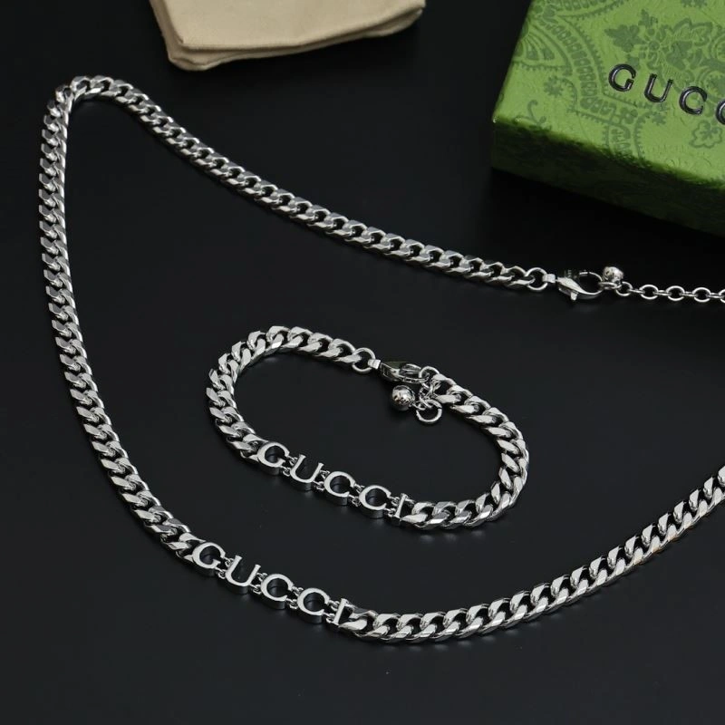 Gucci Necklaces Popular 243635