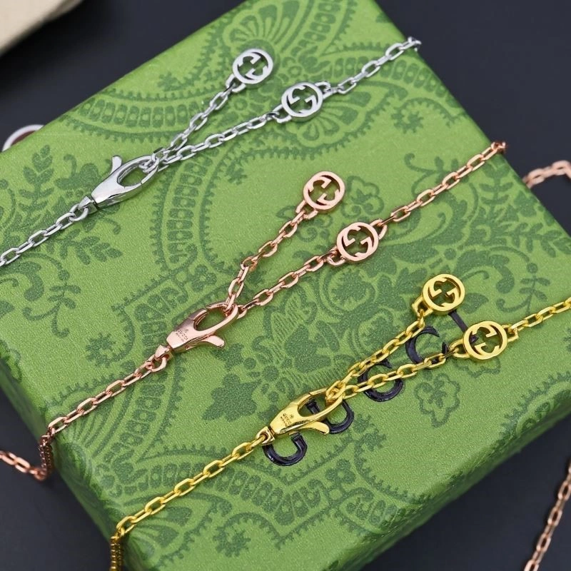 Vibrant Gucci Necklaces 243614