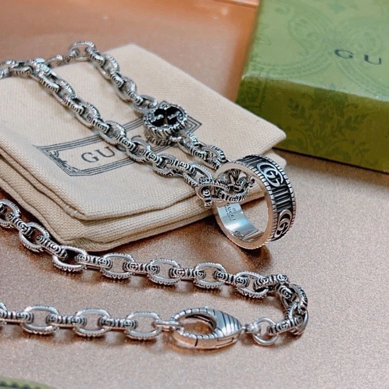 Resilient Gucci Necklaces 243607