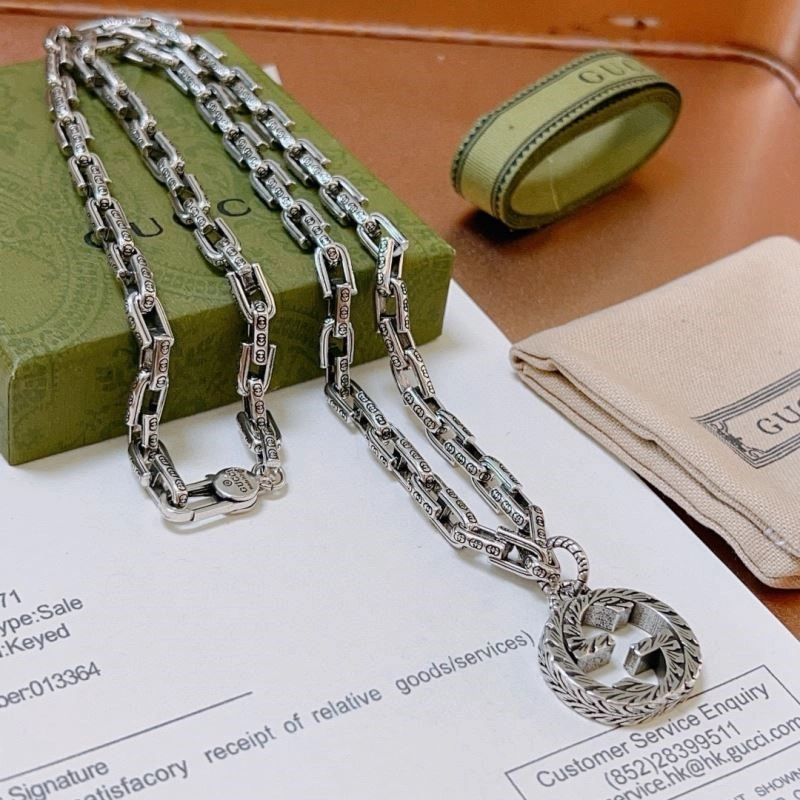 Unisex Gucci Necklaces 243609