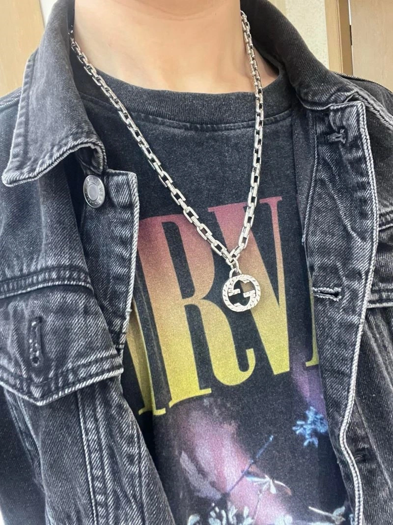 Unisex Gucci Necklaces 243609
