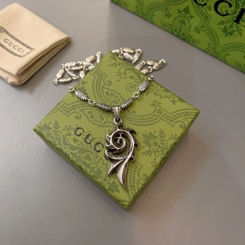FlexibleFit Gucci Necklaces 243629