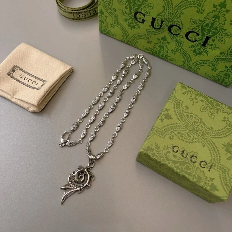 FlexibleFit Gucci Necklaces 243629