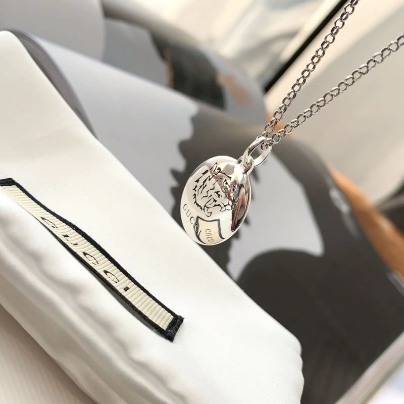 Gucci Necklaces Casual 243595