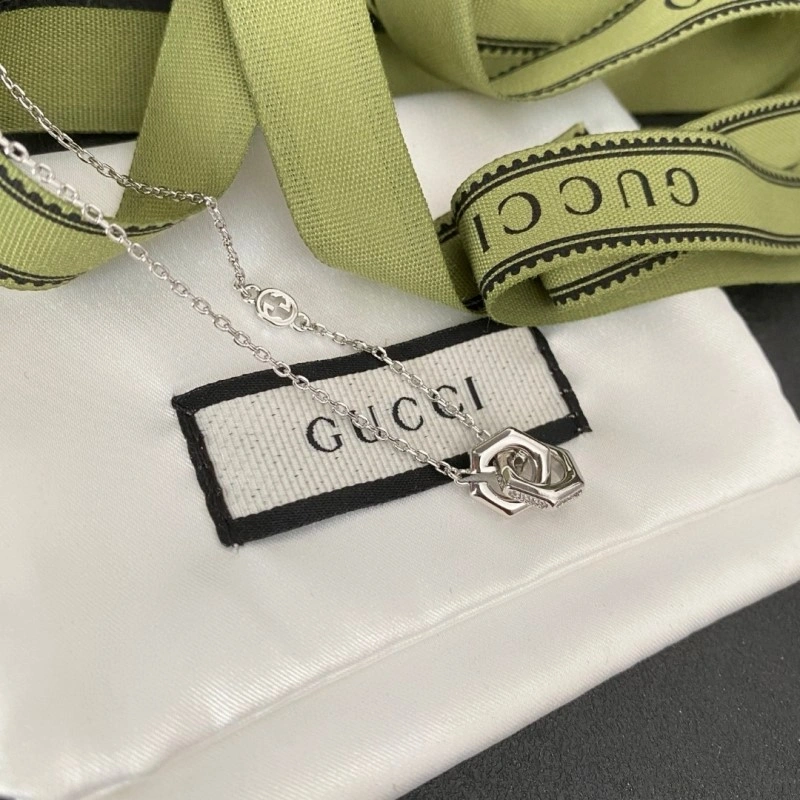 Gucci Necklaces Bold 243590