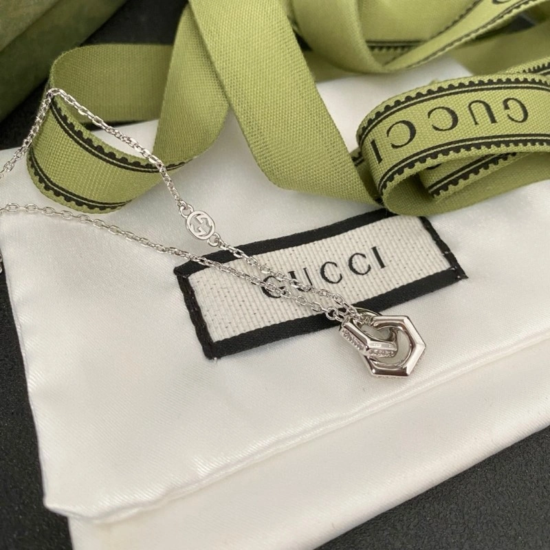 Gucci Necklaces Bold 243590