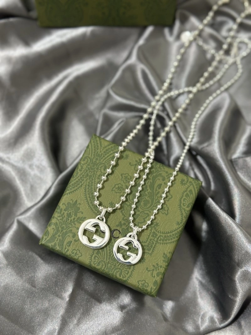 Functional Gucci Necklaces 243582