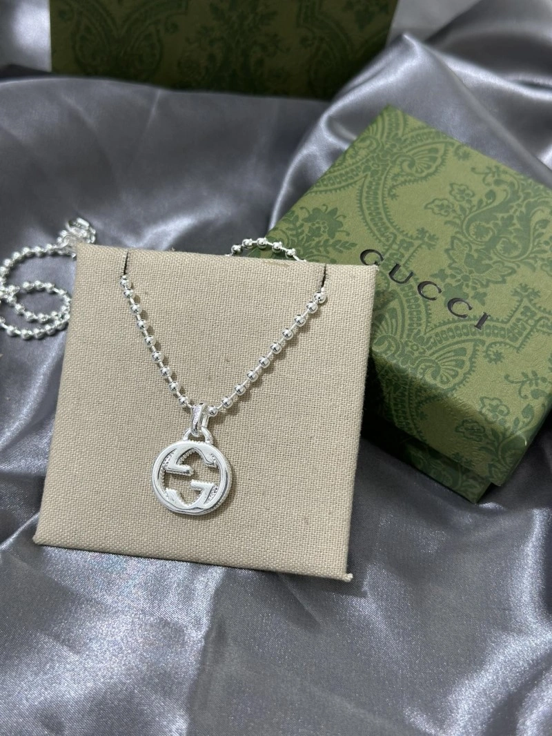 Functional Gucci Necklaces 243582