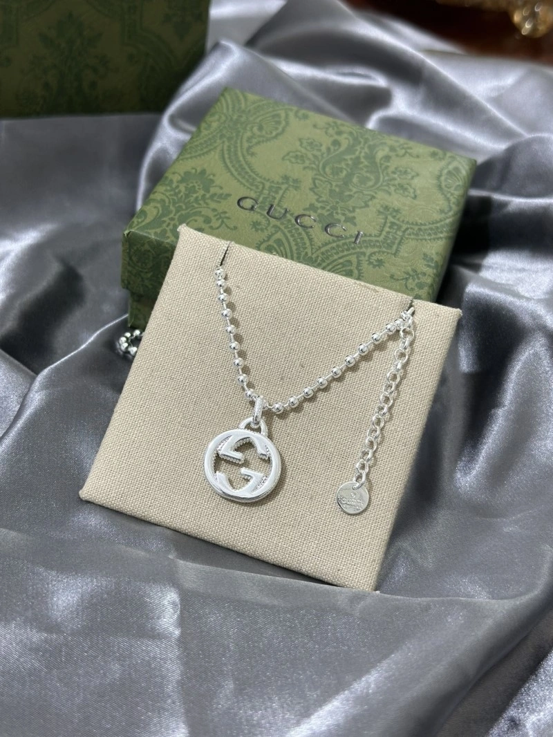Functional Gucci Necklaces 243582