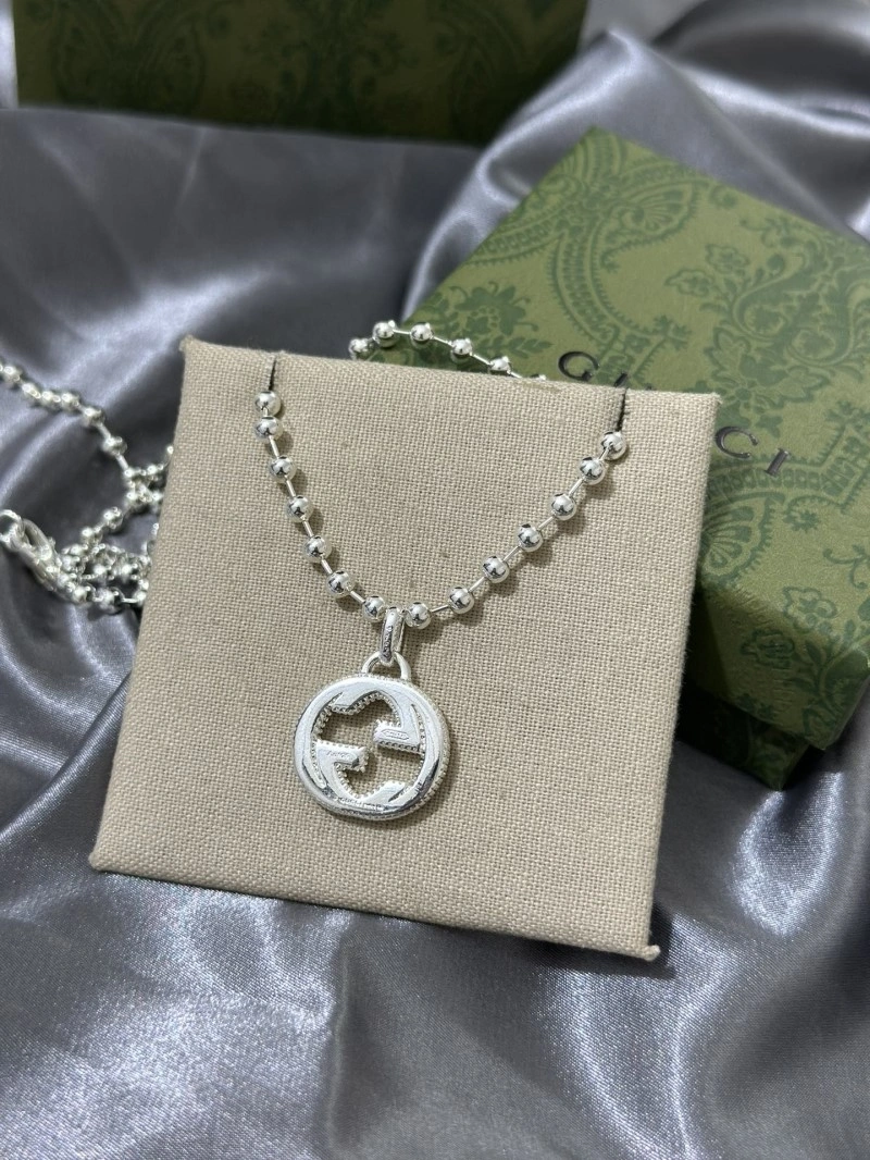Functional Gucci Necklaces 243582