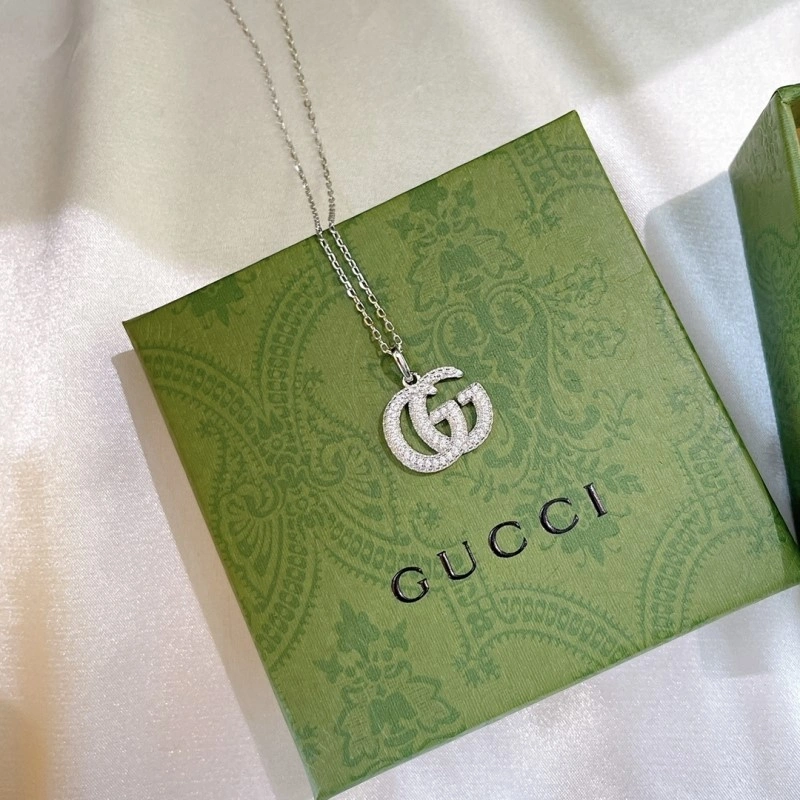 Comfortable Gucci Necklaces 243570