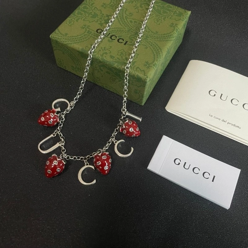 SunProtective Gucci Necklaces 243577