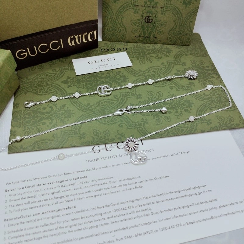 Gucci Necklaces Elegant 243578