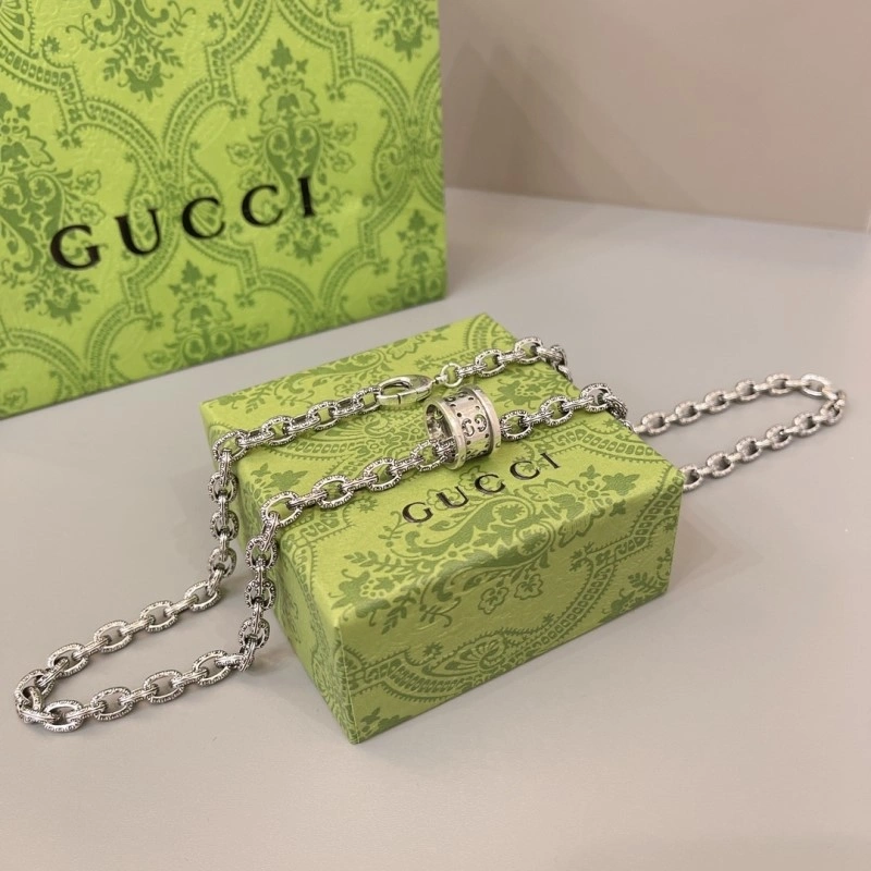 Gucci Necklaces Elegant 243558