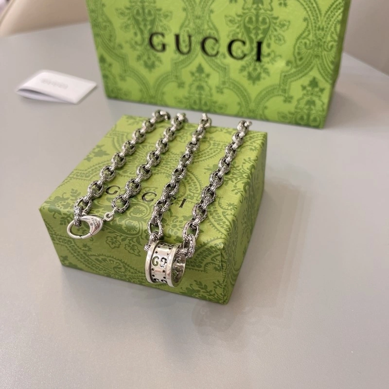 Gucci Necklaces Elegant 243558