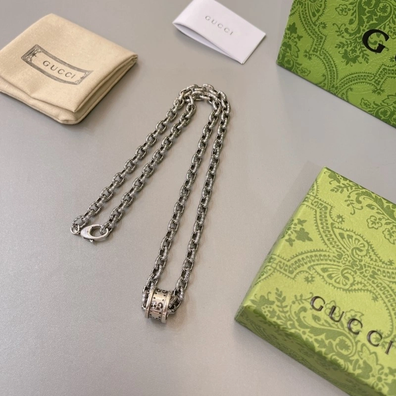 Gucci Necklaces Elegant 243558