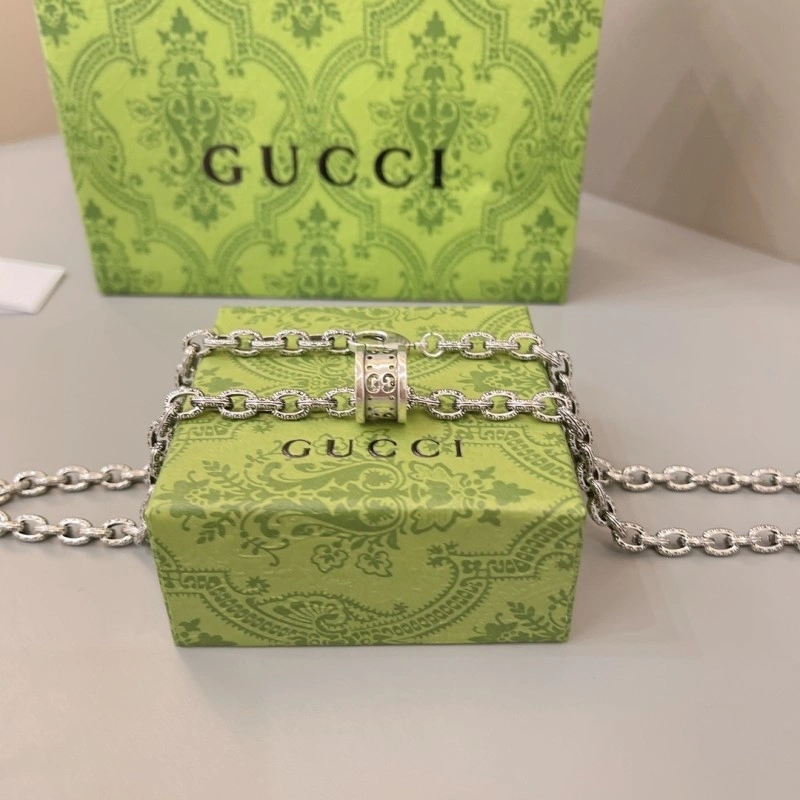 Gucci Necklaces Elegant 243558
