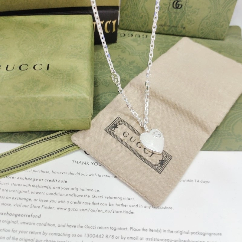 Elegant Gucci Necklaces 243551