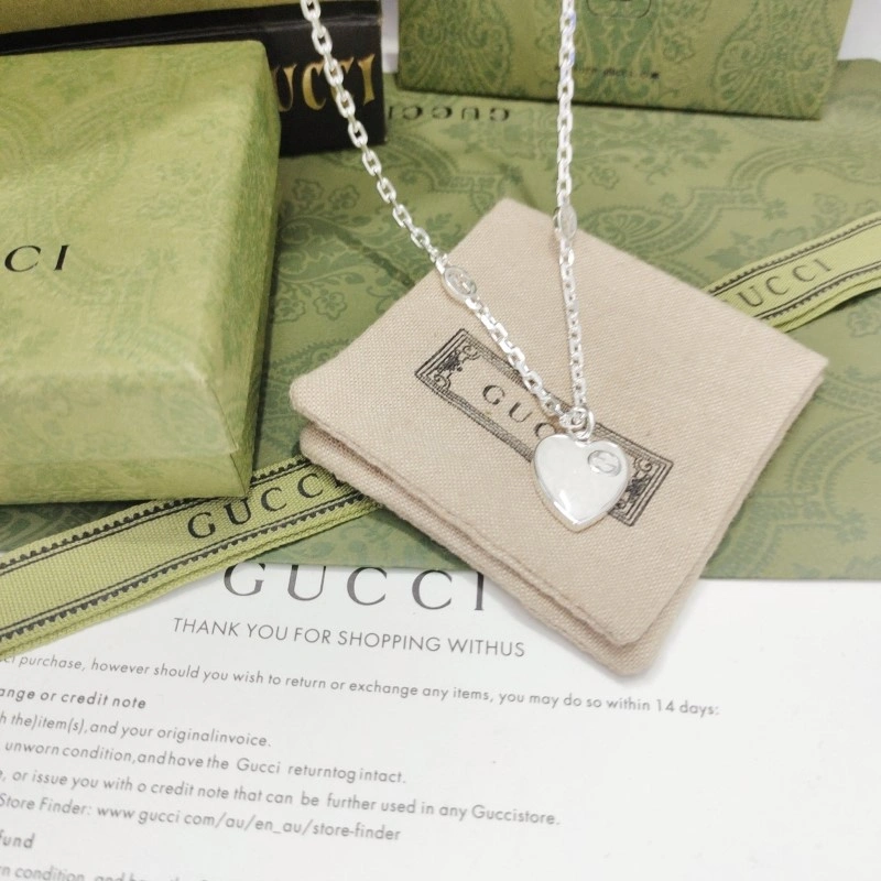 Elegant Gucci Necklaces 243551