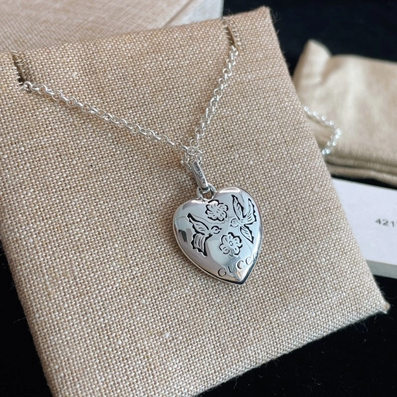 Gucci Necklaces Durable 243549
