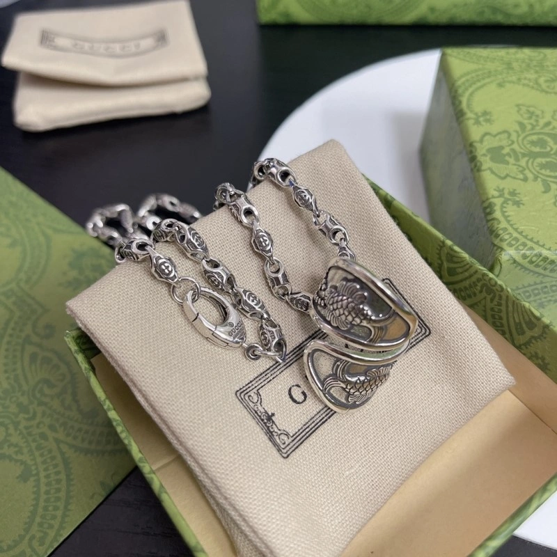 Stylish Gucci Necklaces 243523