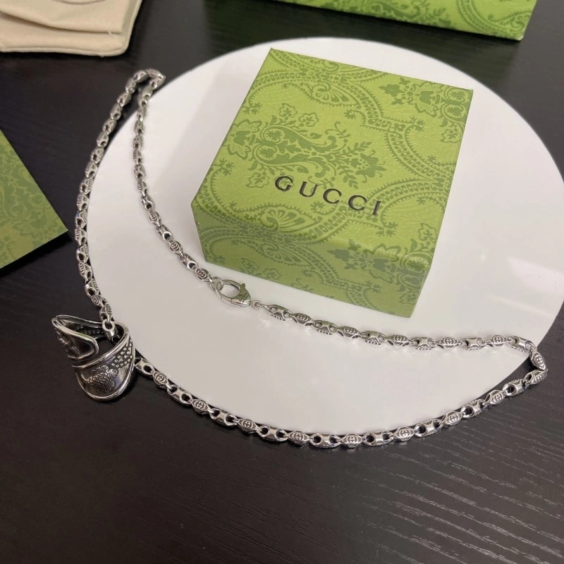 Stylish Gucci Necklaces 243523