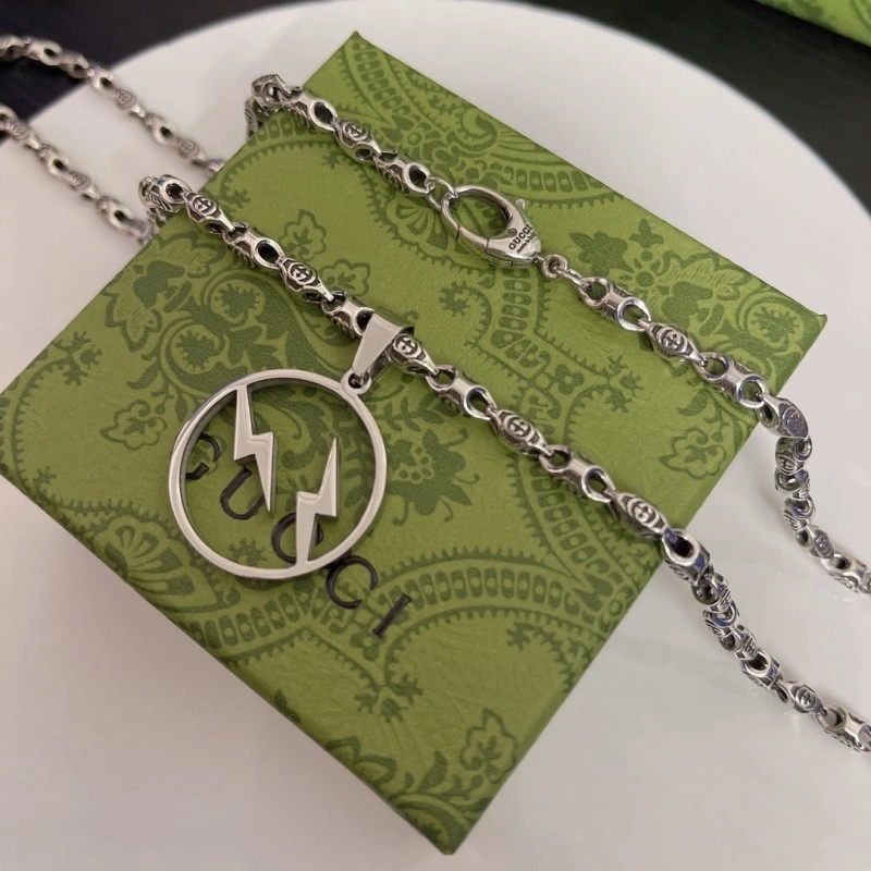 Gucci Necklaces Flexible 243539