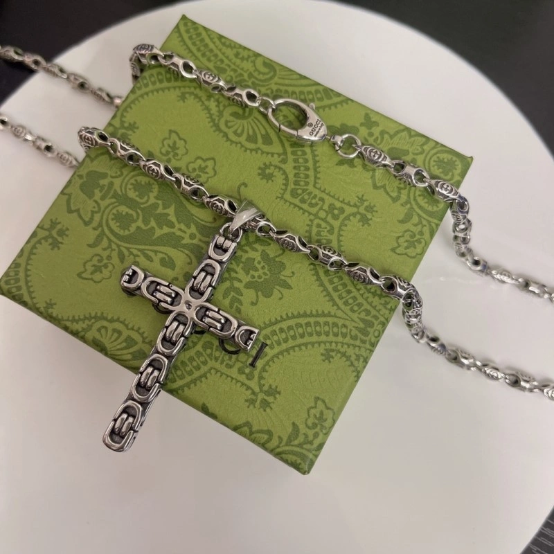 Bold Gucci Necklaces 243528