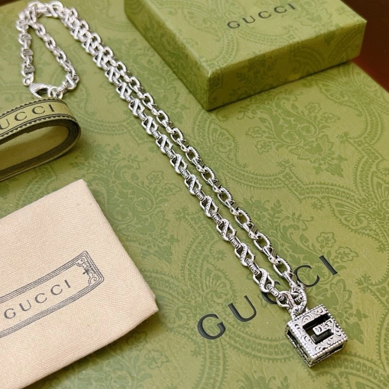 Thermal Gucci Necklaces 243544