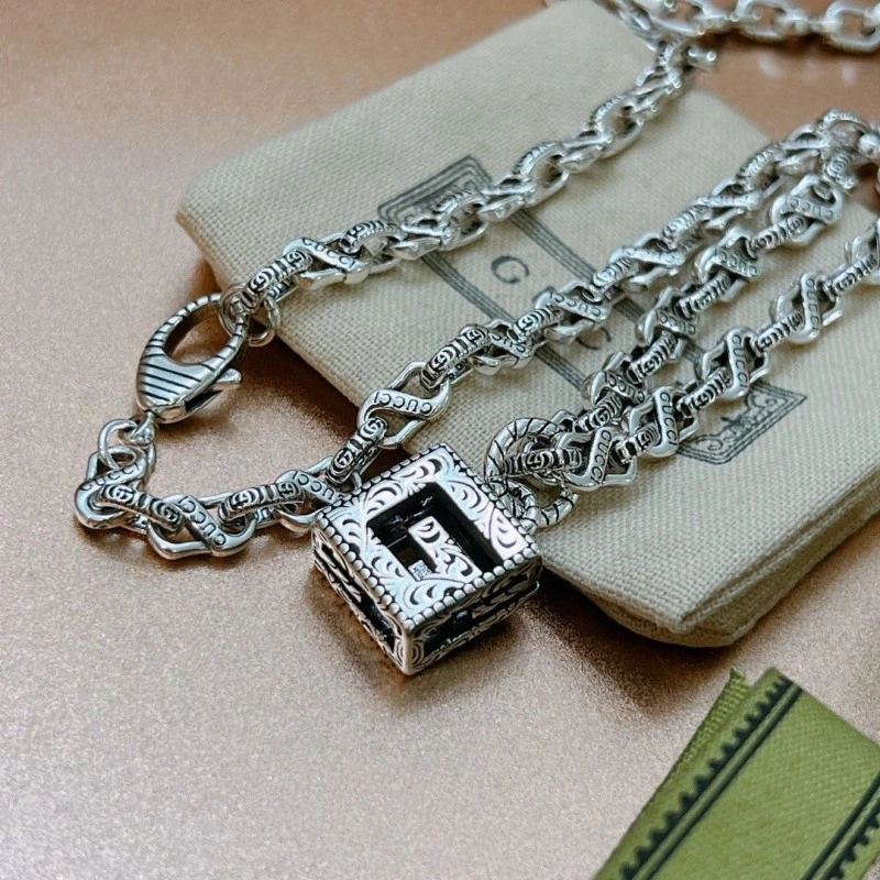 Thermal Gucci Necklaces 243544