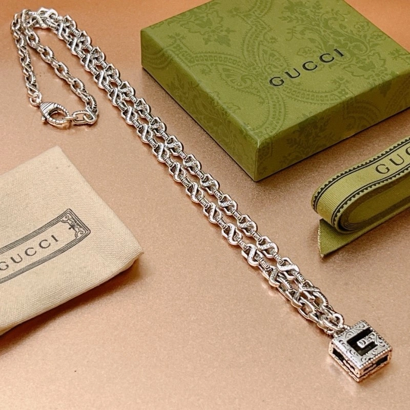 Thermal Gucci Necklaces 243544