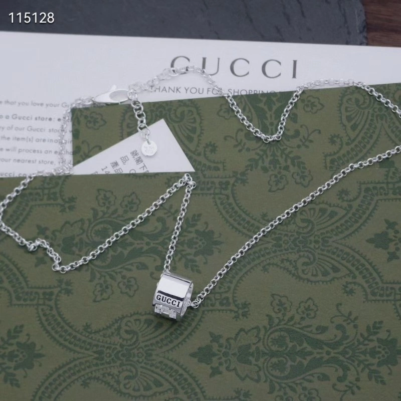 ModernLook Gucci Necklaces 243530