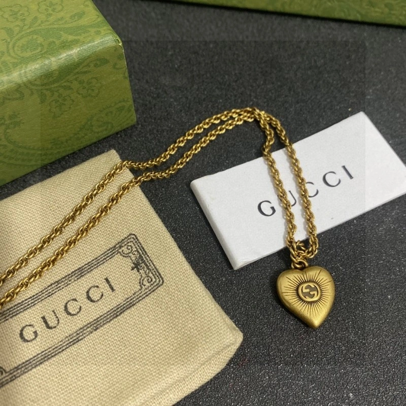 Sleek Gucci Necklaces 243516